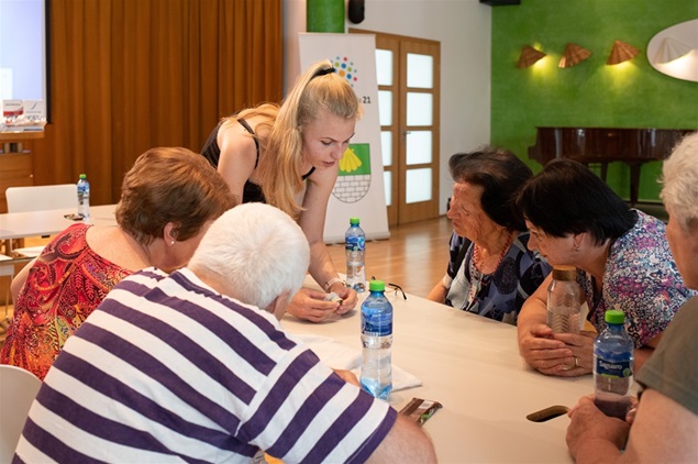 Beseda pro seniory o dentální hygieně